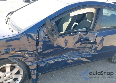 2010 Nissan Sentra 2.0 z USA, uszkodzony, nr VIN 3N1AB6APXAL641192